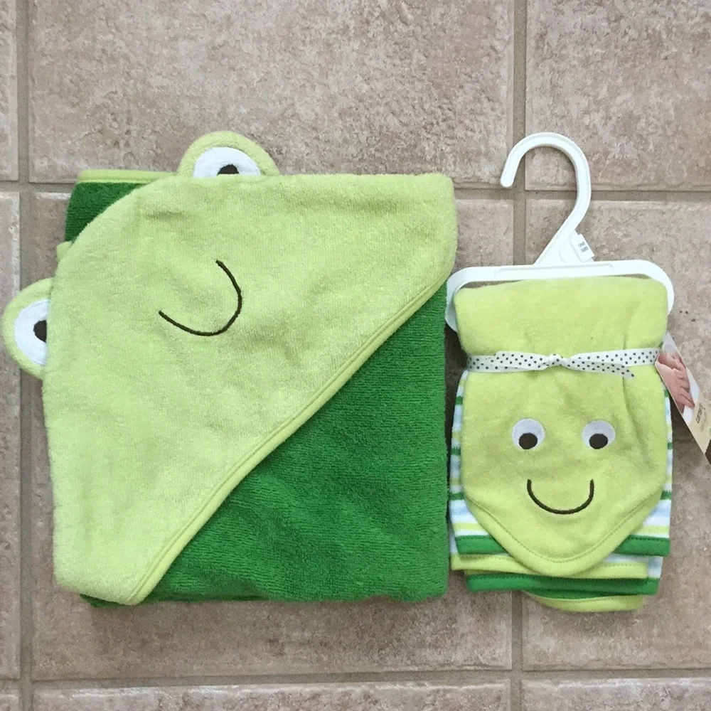 Carter's Frog Hooded Bath Towel and Washcloths